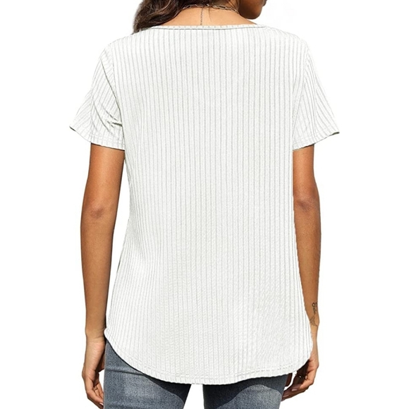 Super Cute Women's V Neck Top (MED) - Picture 3 of 8